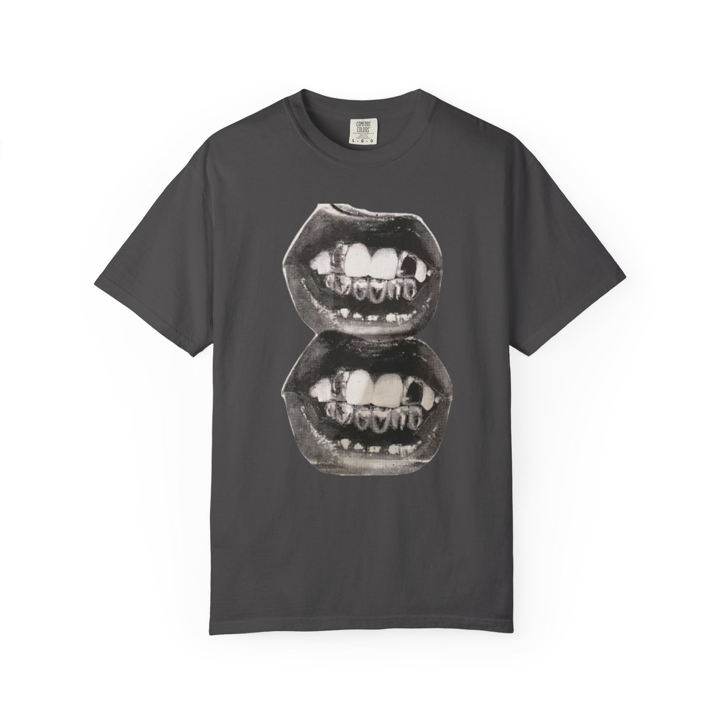 Graphic tee
