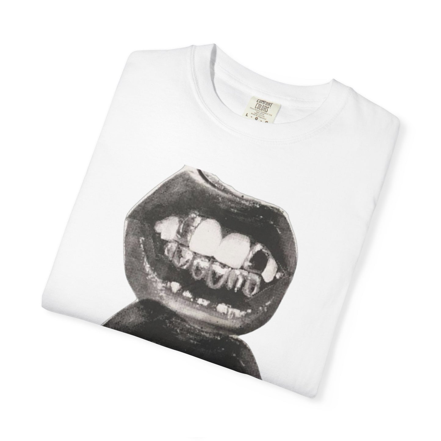 Graphic tee